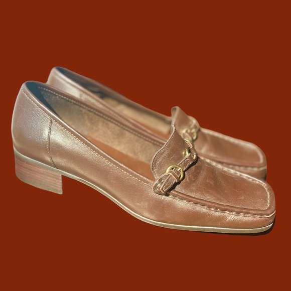 Etienne aigner VTG size 7 brown leather horsebit loafers gold detail chestnut - Picture 5 of 10